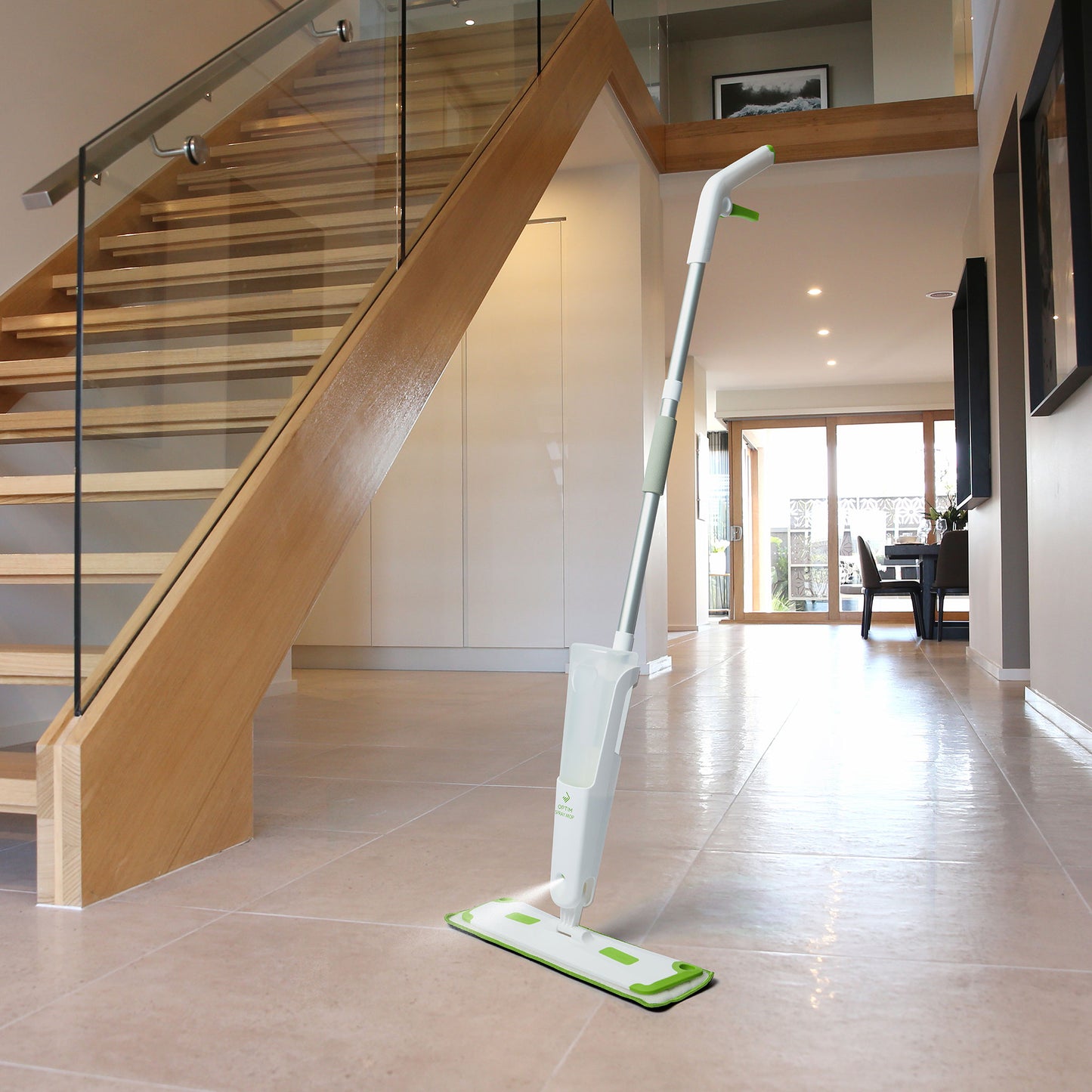 Optim Spray Mop with 2 Pads
