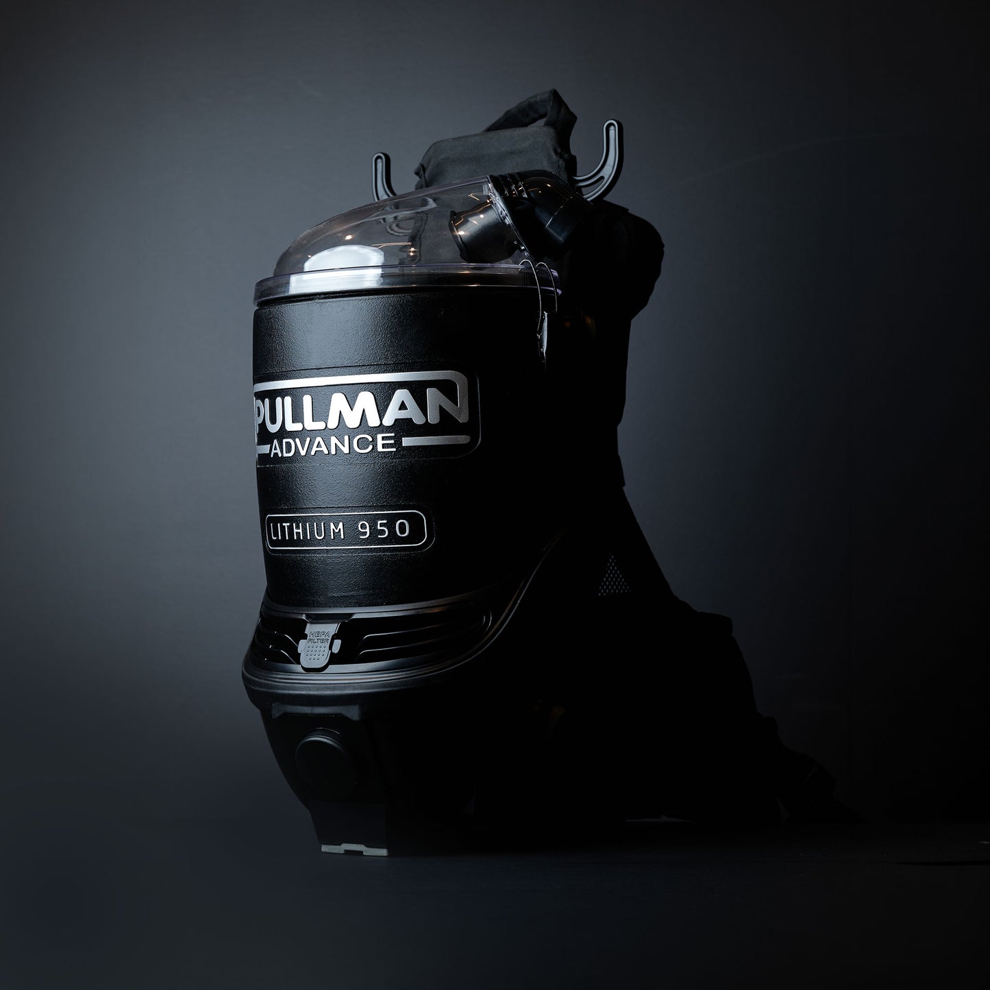 Pullman Advance® Lithium PL950 32mm Backpack Vacuum Cleaner