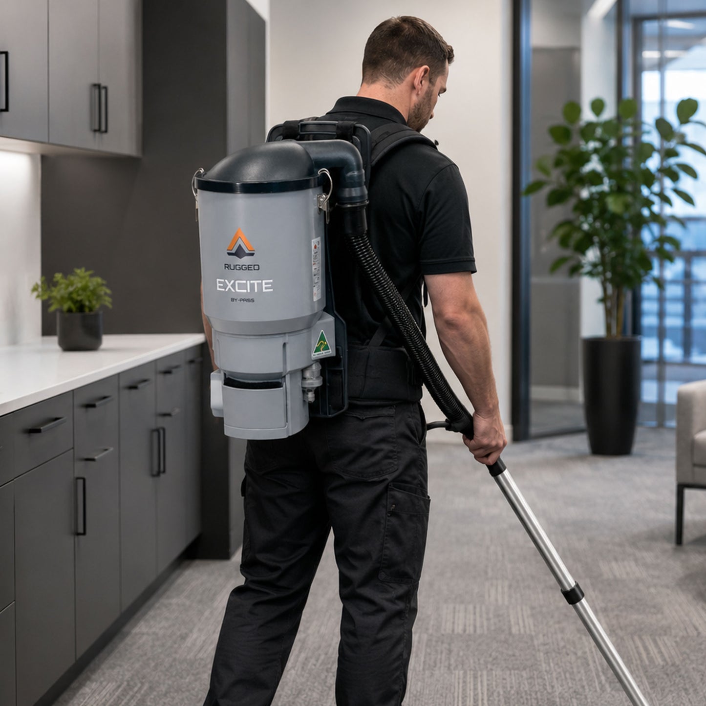 Rugged® Excite 32mm Commercial Backpack Vacuum Cleaner